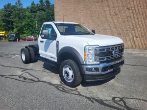 2023 FORD F600 1686343165084