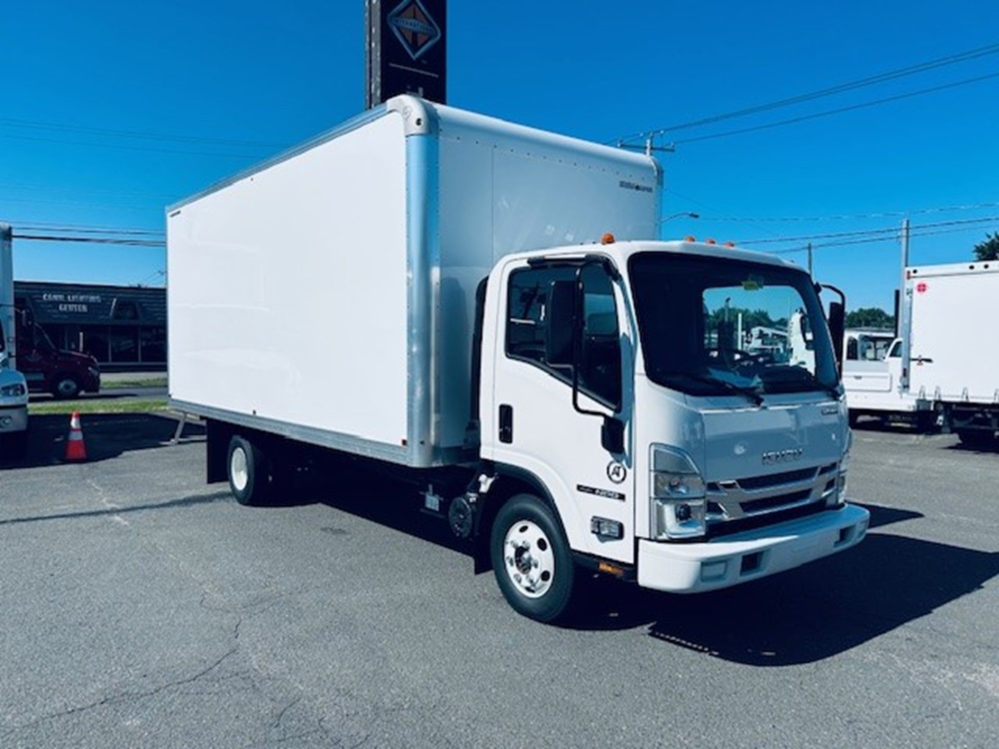 2023 ISUZU NPR - image 1 of 6
