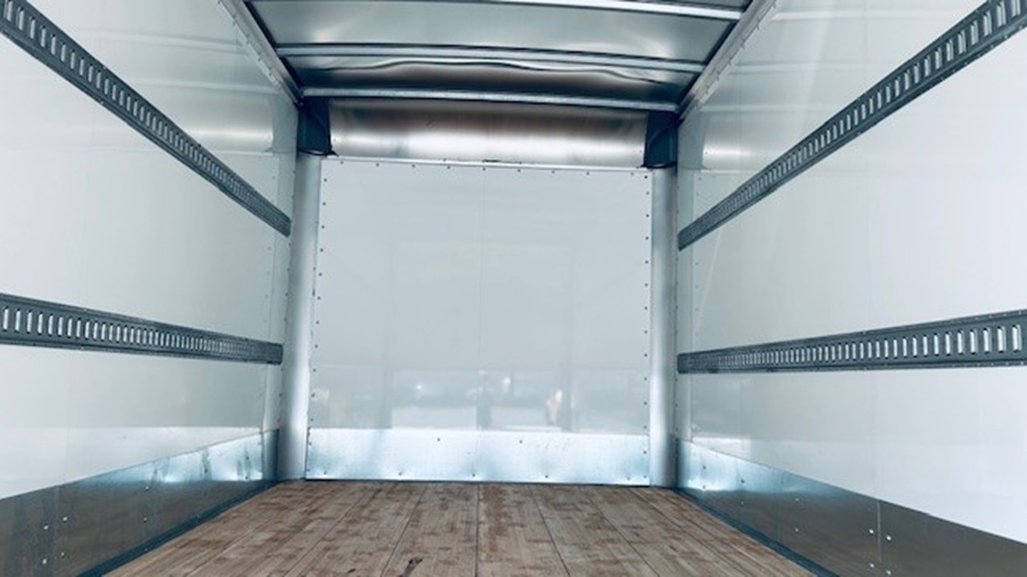 2024 ISUZU NPRGASHD - image 5 of 6