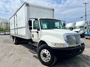 2017 INTERNATIONAL DURASTAR 4300 1745952448686