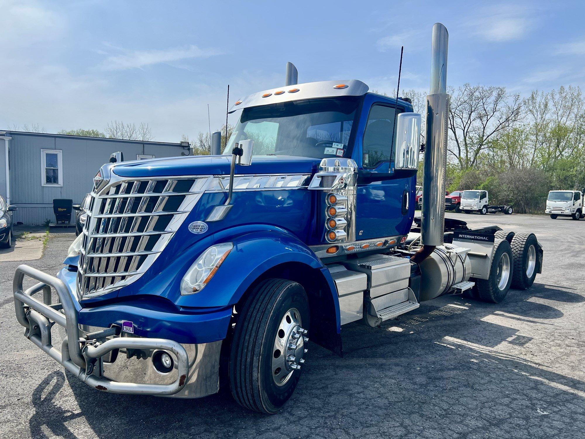 2020 INTERNATIONAL LONESTAR - image 5 of 6