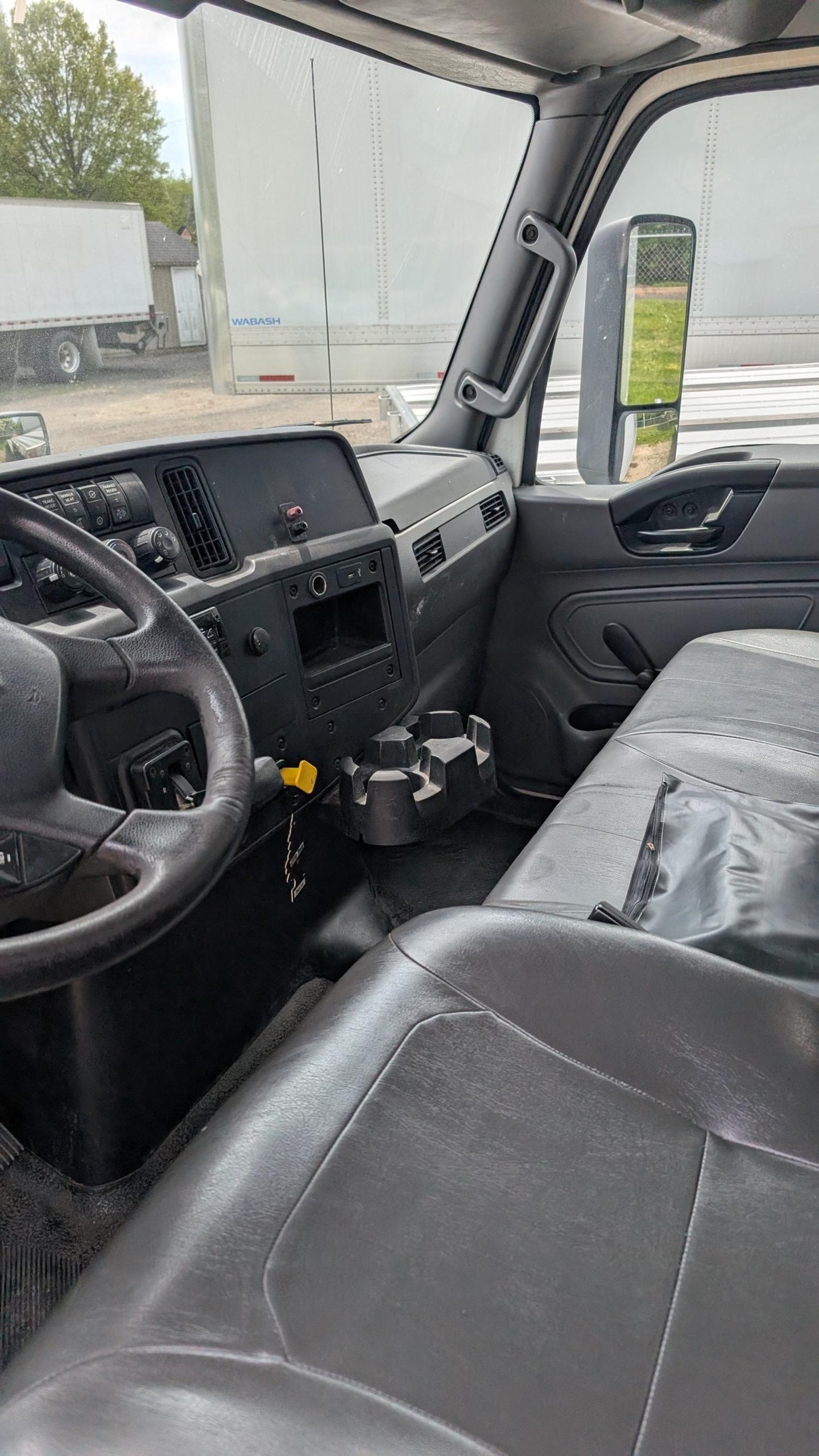 2019 INTERNATIONAL MV - image 5 of 6